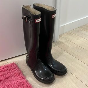 Hunter Tall Rain boots